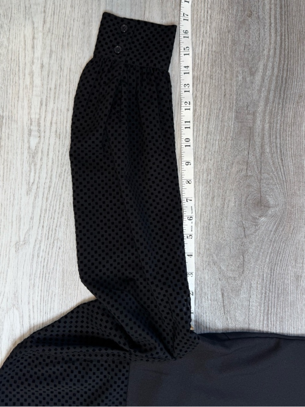 Banana Republic Black Balloon Sleeve Shift Dress Swiss Dot Mesh Yoke Size 14 NWT - Picture 10 of 12